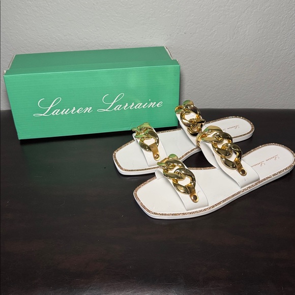 Lauren Lorraine White Sandals with Gold Chain - Picture 4 of 8